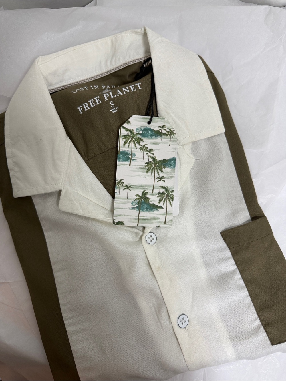 Free Planet Lost In Paradise Green White Short Sleeve Pocket Rayon Men's Shirt S